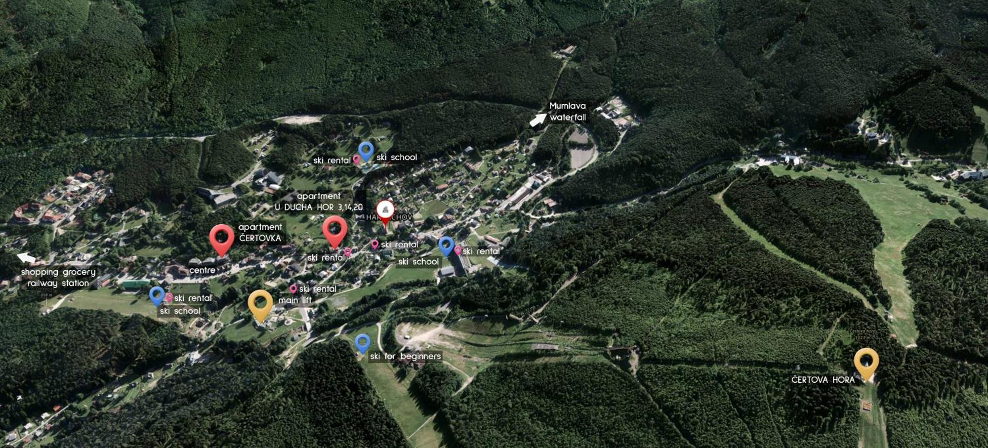 Enjoyharrachov - Atraktivni Klidny Klimatizovany Apartman 20 V Centru Harrachova S Parkovanim, Wifi-Wlan, Sat, Herni Konzoli, Ipad, Netflix Zdarma, Moznosti Dobijeni Auta, Vyhledem Do Zahrady A Na Romanticky Kostelik Bagian luar foto